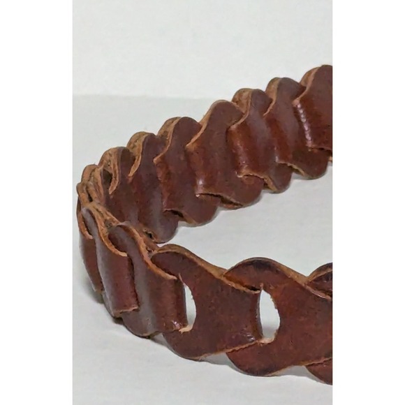Vintage Women's Genuine Leather Belt Brown Chain Link Design 35" Metal Hardware - Picture 10 of 11